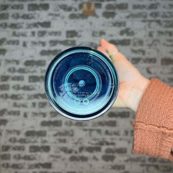 Starbucks | blue travel cup with lid and straw - Picture 5 of 8